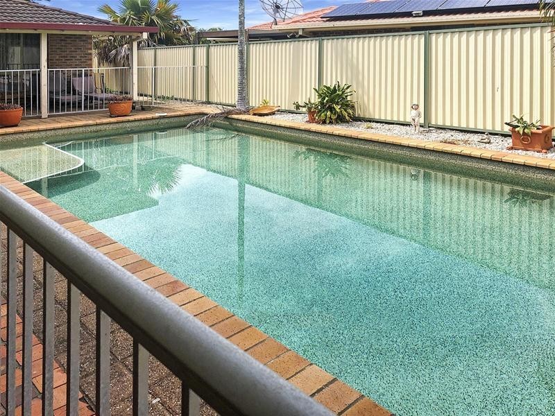 157 Murtha Drive, Elanora QLD 4221