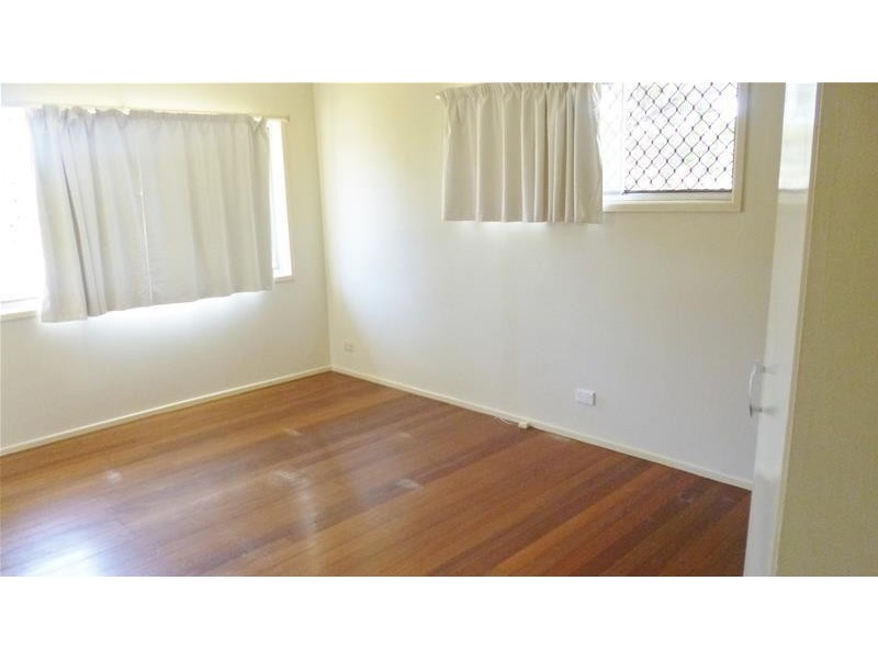 2 Cypress Terrace, Palm Beach QLD 4221