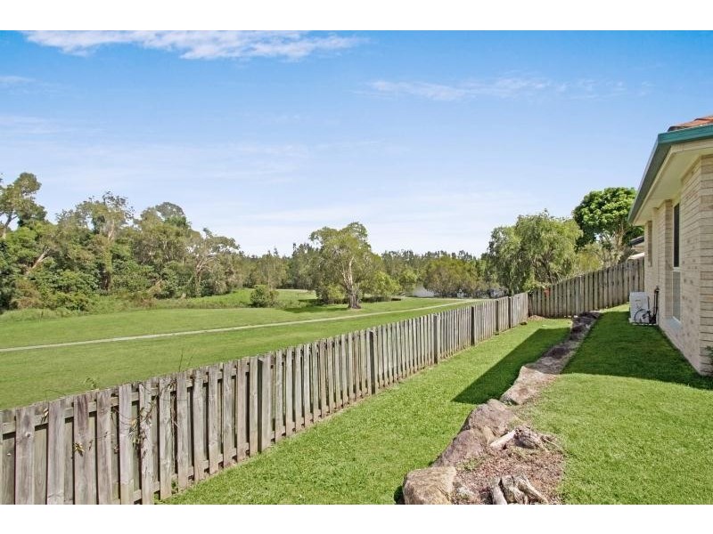 25 Tipuana Drive, Elanora QLD 4221