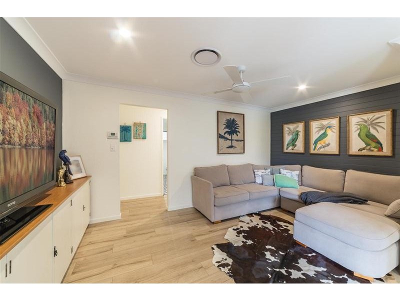 98 Cyclades Crescent, Currumbin Waters QLD 4223