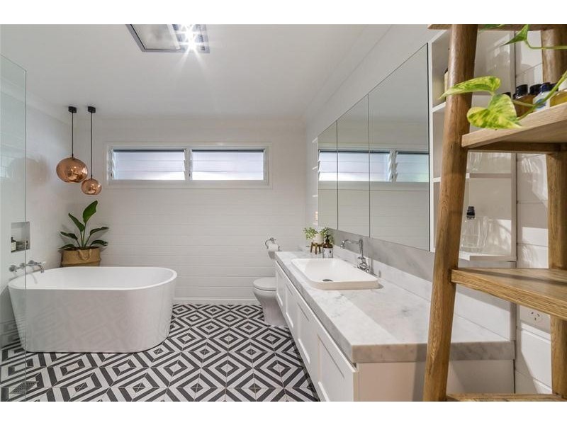 98 Cyclades Crescent, Currumbin Waters QLD 4223