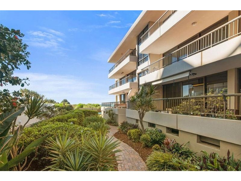 11/1479 Gold Coast Highway, Palm Beach QLD 4221