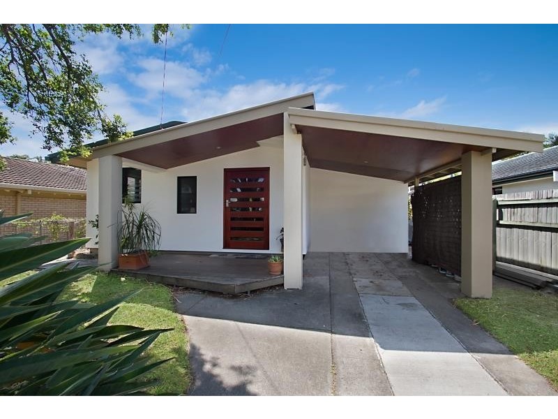 147 Laguna Avenue, Palm Beach QLD 4221