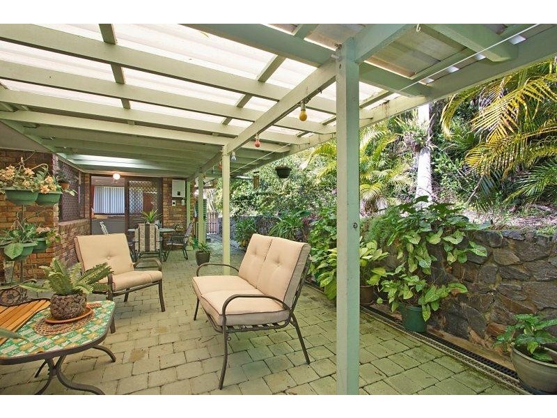 3 Radiata Court, Elanora QLD 4221