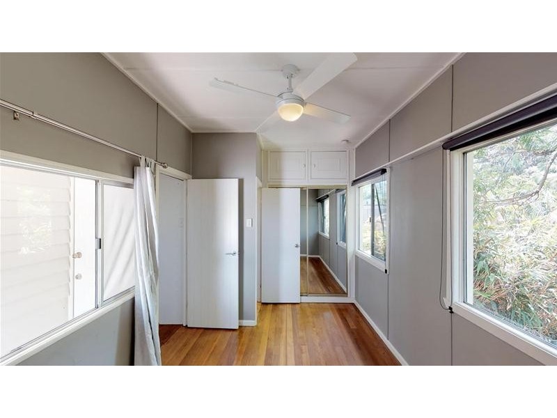 18A Currumbin Creek  Road, Currumbin Waters QLD 4223