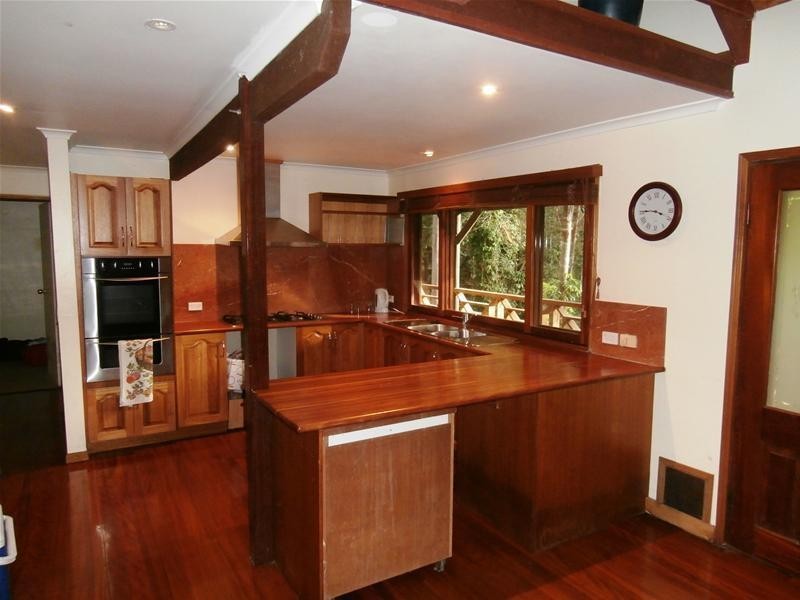 1 Tyalla Court, Tallebudgera QLD 4228