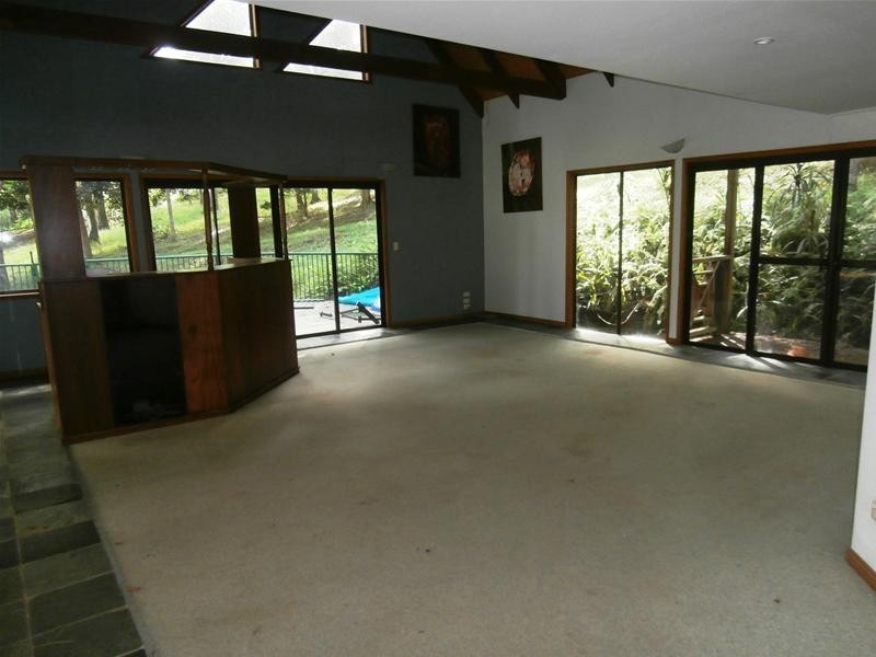 1 Tyalla Court, Tallebudgera QLD 4228