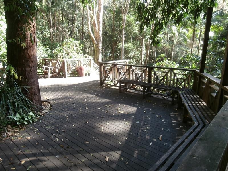 1 Tyalla Court, Tallebudgera QLD 4228