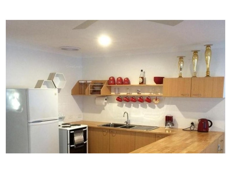 6/72 Sarawak Avenue, Palm Beach QLD 4221