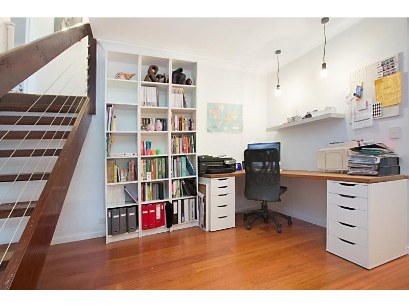 5 Illyria Street, Currumbin Waters QLD 4223