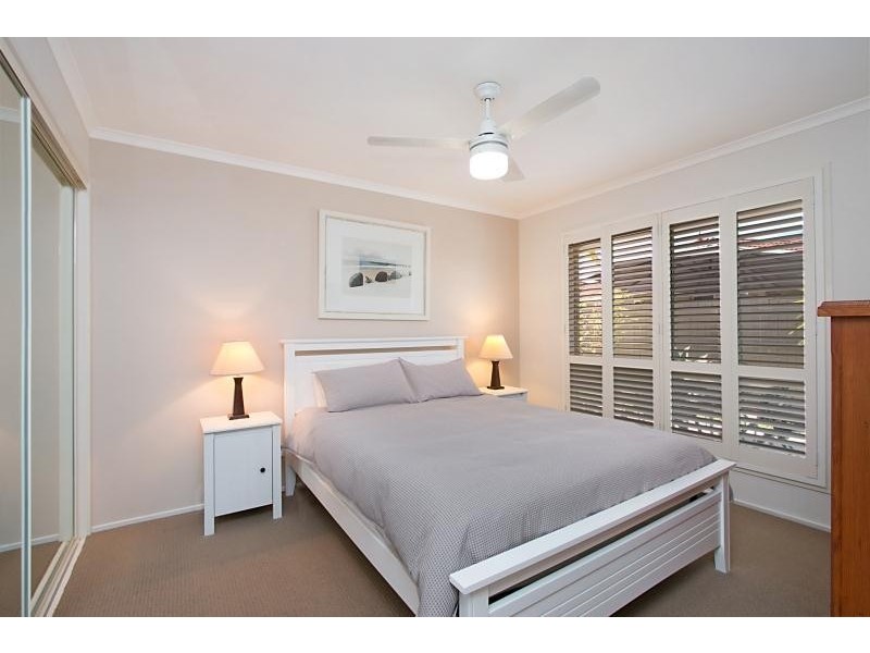 1/11 Carstens  Court, Currumbin Waters QLD 4223