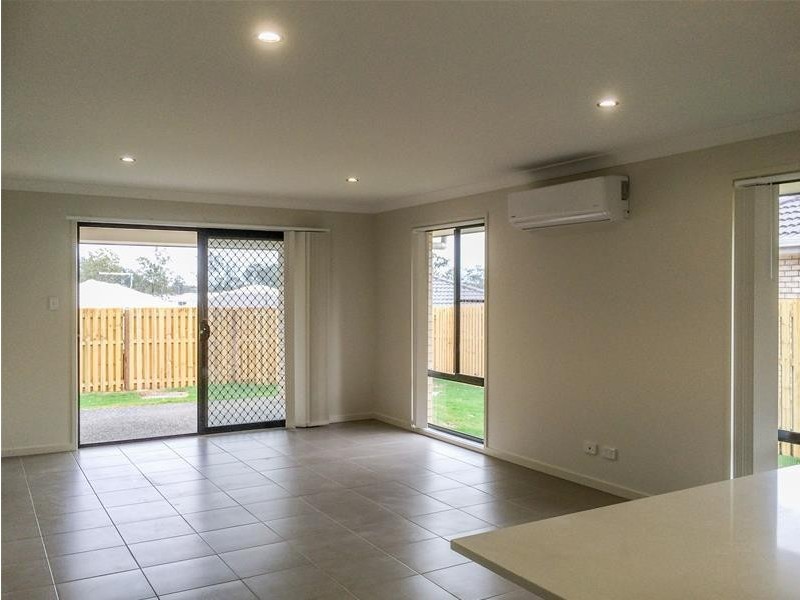 9 Avondale Drive, Pimpama QLD 4209