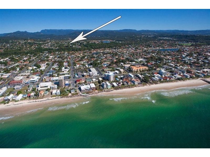 155 K P McGrath Drive, Elanora QLD 4221