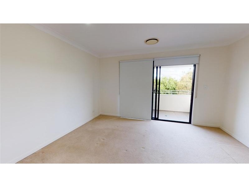 13/2 Inland Drive, Tugun QLD 4224