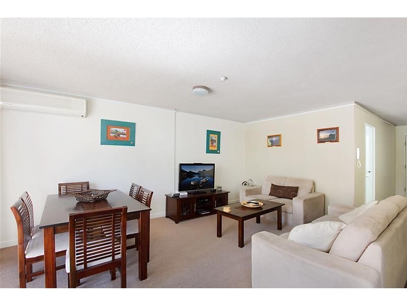 4/1941 Gold Coast Highway, Burleigh Heads QLD 4220