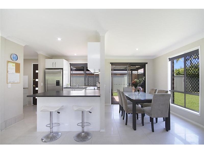 29 Ware Drive, Currumbin Waters QLD 4223