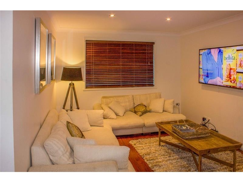 55 Mallawa Drive, Palm Beach QLD 4221