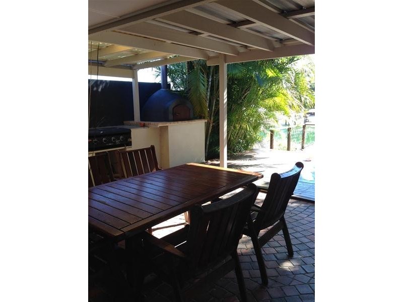 40 Melaleuca Drive, Palm Beach QLD 4221