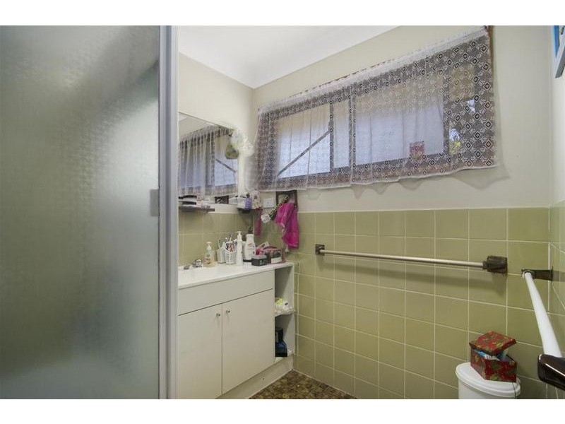 7 Walker Avenue, Palm Beach QLD 4221