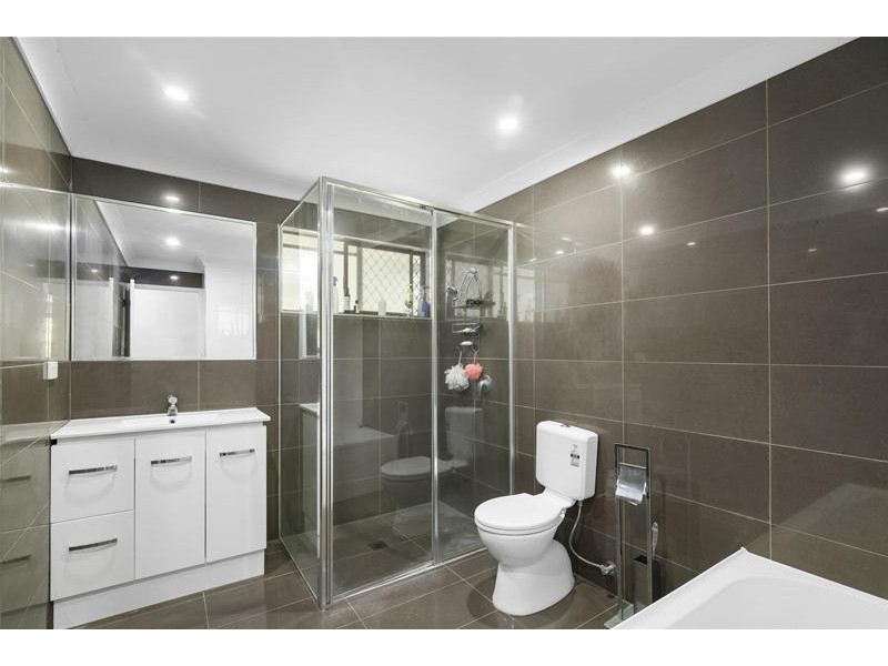 180 Currumbin Creek Road, Currumbin Waters QLD 4223