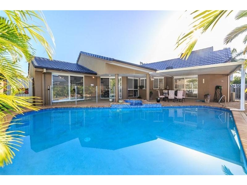 23 Portobello Drive, Mermaid Waters QLD 4218