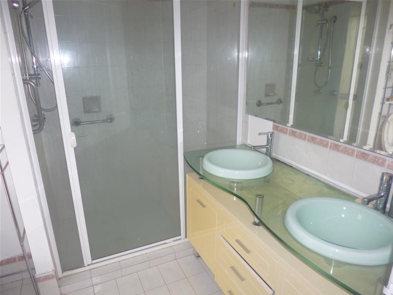 150 K P McGrath Drive, Elanora QLD 4221