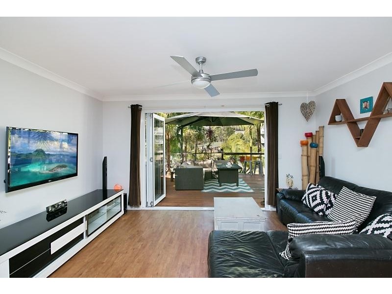 5 Century Court, Currumbin Waters QLD 4223