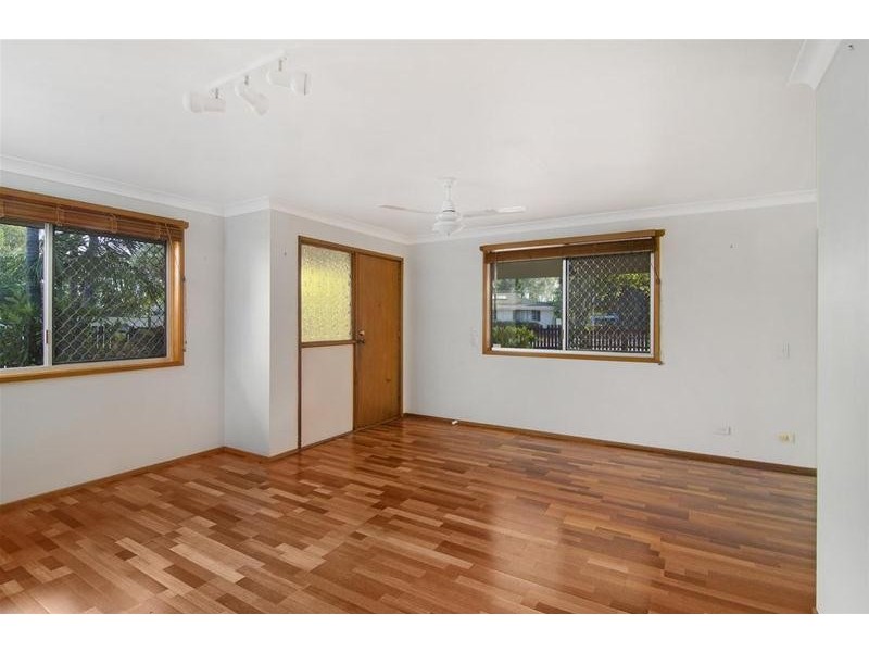 53 Broadwater Street, Runaway Bay QLD 4216