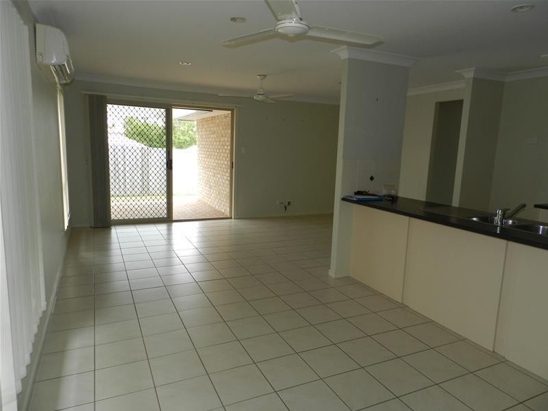 10 Moorhen Street, Coomera QLD 4209