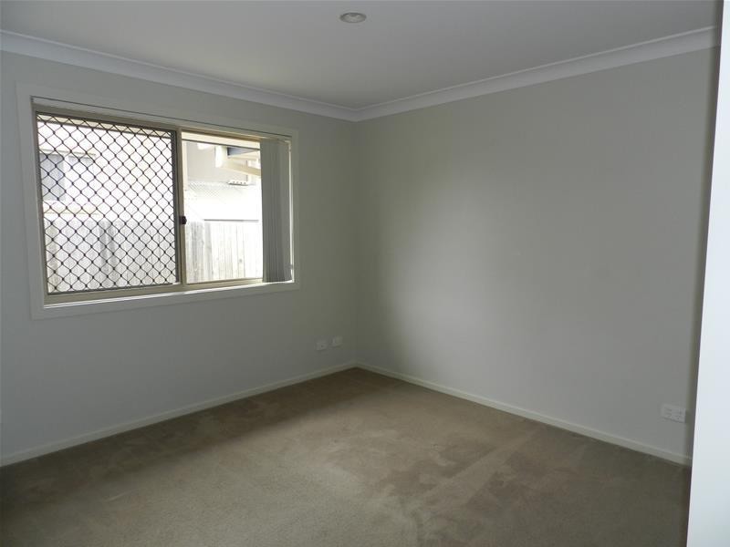 10 Moorhen Street, Coomera QLD 4209