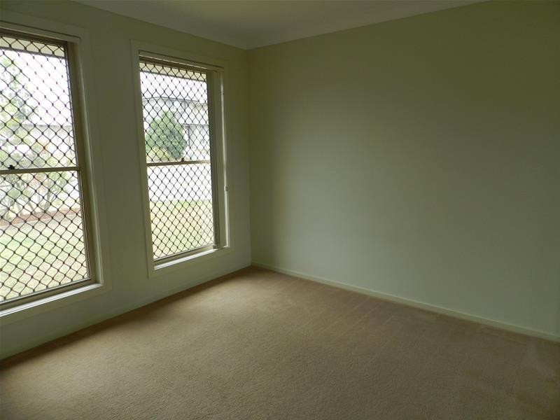 10 Moorhen Street, Coomera QLD 4209