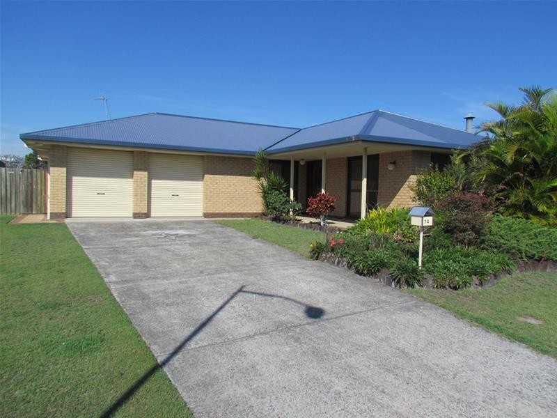 14 Foreshore Close, Elanora QLD 4221