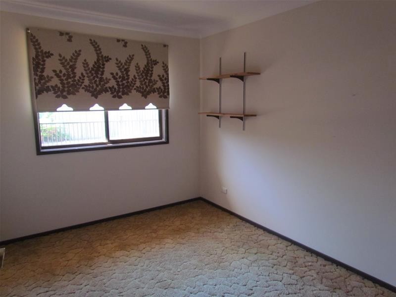 14 Foreshore Close, Elanora QLD 4221