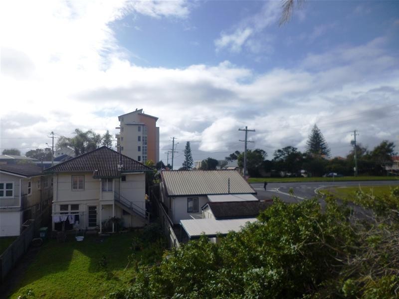 7/7 Twenty Seventh Avenue, Palm Beach QLD 4221