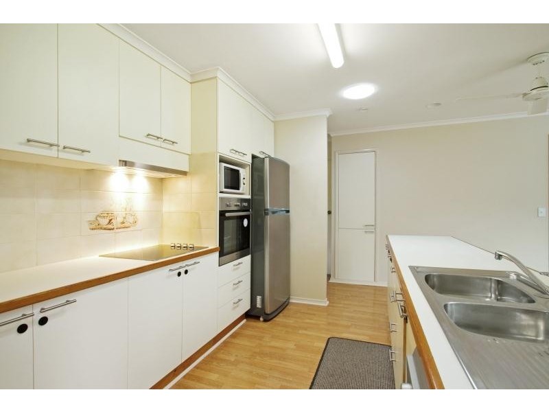 15 Billabong Court, Currumbin Waters QLD 4223