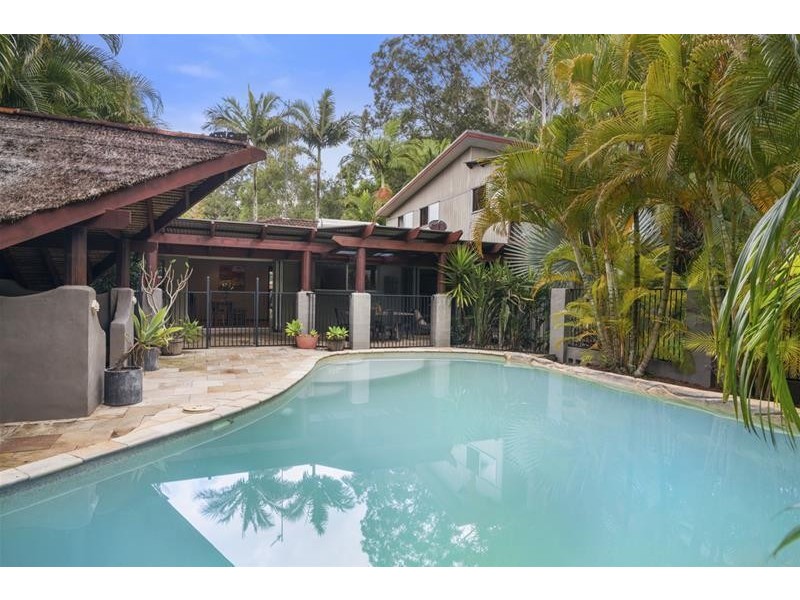 12 Hoffschildt Drive, Currumbin Waters QLD 4223