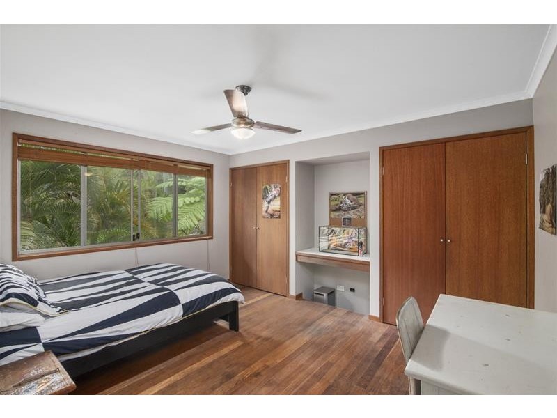 12 Hoffschildt Drive, Currumbin Waters QLD 4223