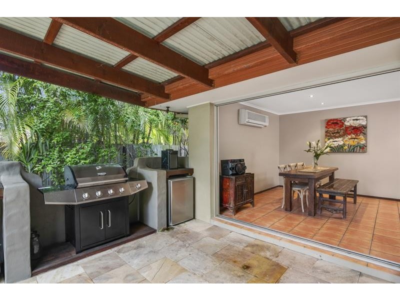 12 Hoffschildt Drive, Currumbin Waters QLD 4223