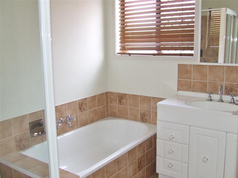 21 Japonica Drive, Palm Beach QLD 4221