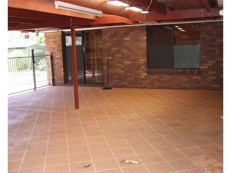 21 Japonica Drive, Palm Beach QLD 4221