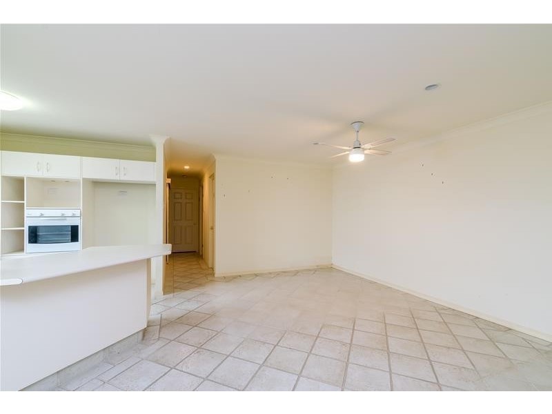 1/7 Luzon Parade, Palm Beach QLD 4221