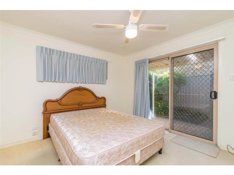 1/7 Luzon Parade, Palm Beach QLD 4221