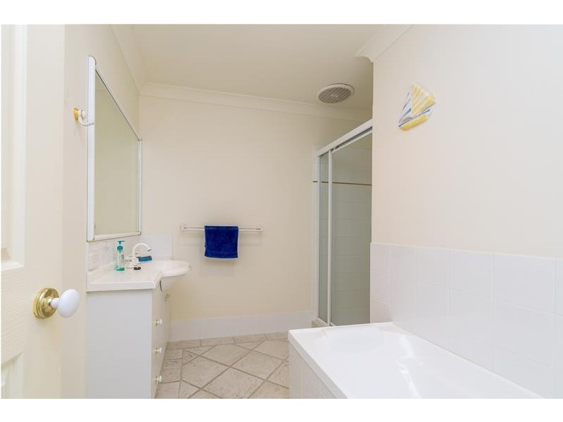 1/7 Luzon Parade, Palm Beach QLD 4221