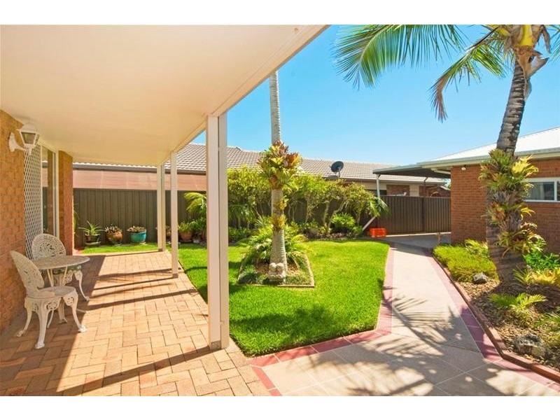 13 Chown Avenue, Currumbin Waters QLD 4223