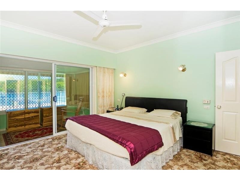 13 Chown Avenue, Currumbin Waters QLD 4223