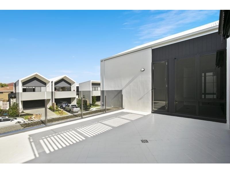 1/22 Magnoli Circuit, Palm Beach QLD 4221