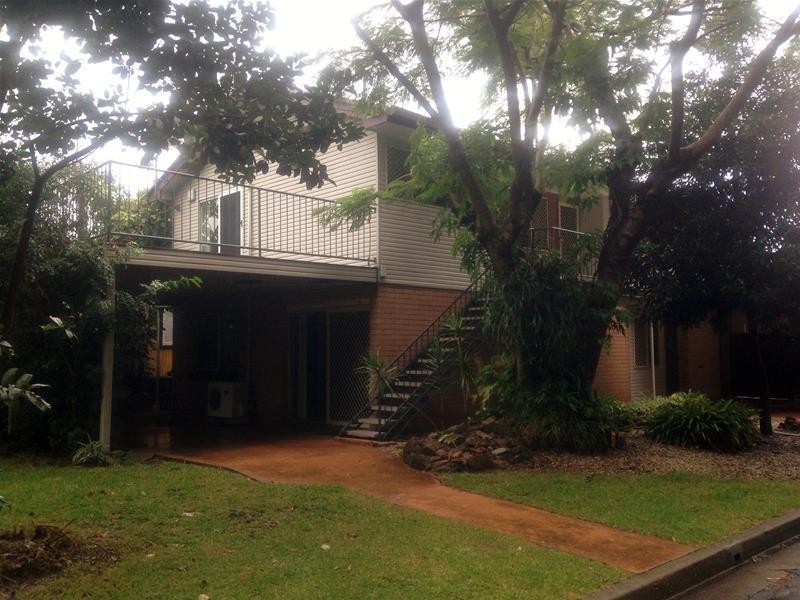 78 Manus Avenue, Palm Beach QLD 4221