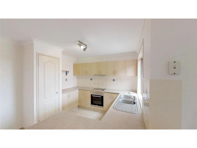 5 Brushbox Street, Elanora QLD 4221