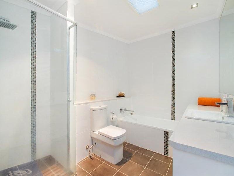 2/129 Laguna Avenue, Palm Beach QLD 4221