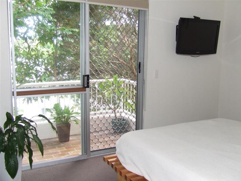 4/11 Nalla Court, Palm Beach QLD 4221